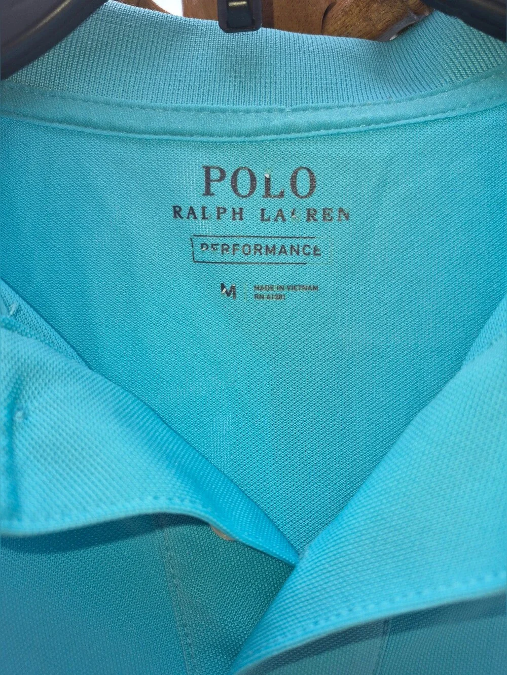 Polo Ralph Lauren Short-Sleeve POLO W/ a embroidered yellow Pony Logo Size Med